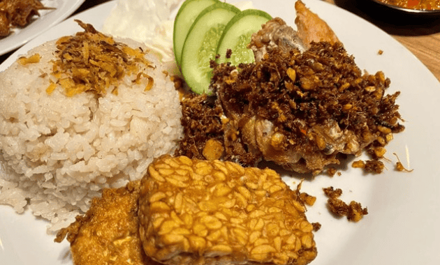 ayam goreng cap benteng